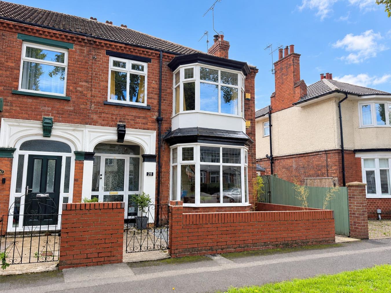 Desmond Avenue, Hull